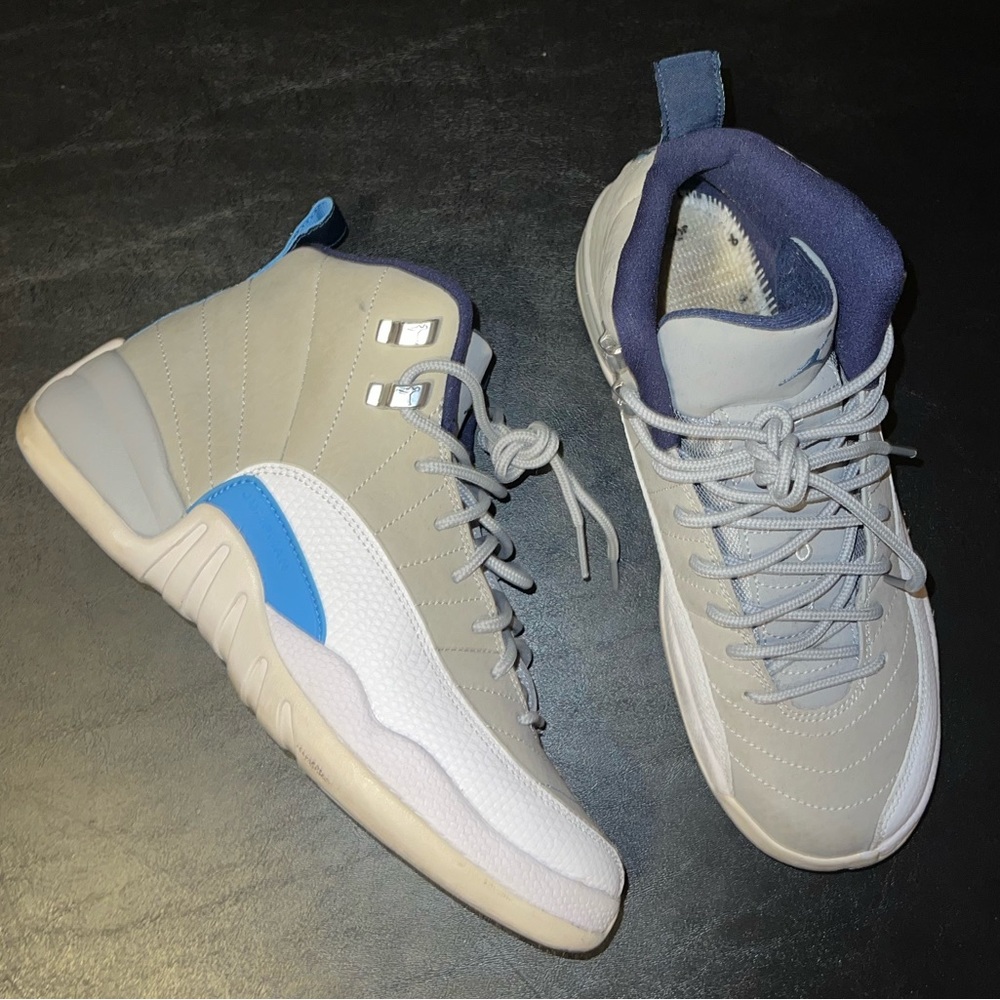 Jordan 12 Retro Grey University Blue GS